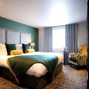 Deira Hotel & Apartments